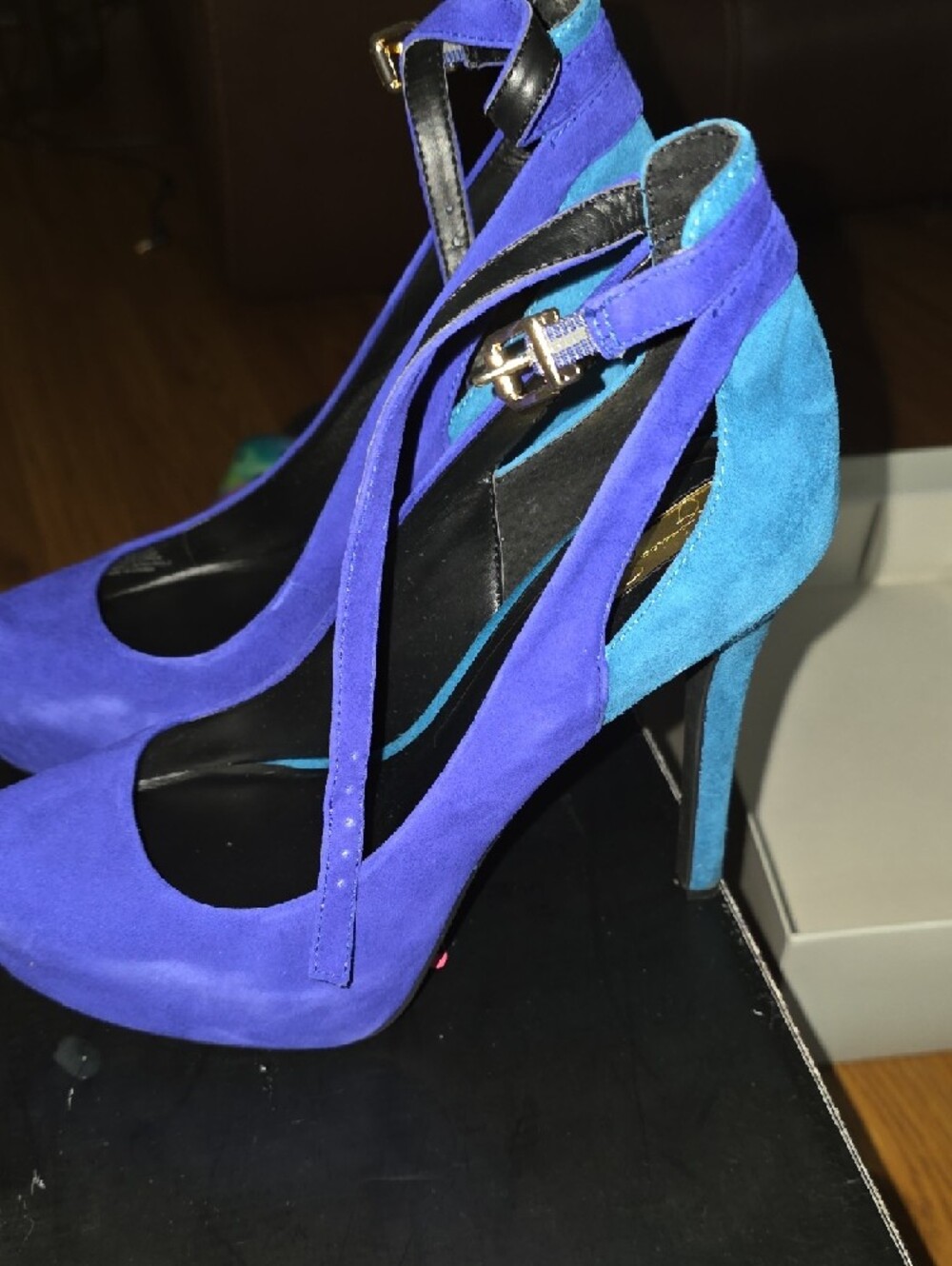 Jessica Simpson Cobalt and Teal Suede High Heel Pumps - Picture 6 of 6